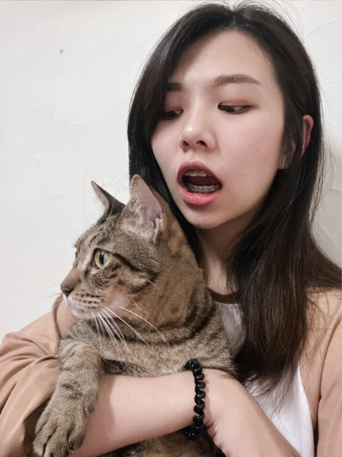 Nomi
